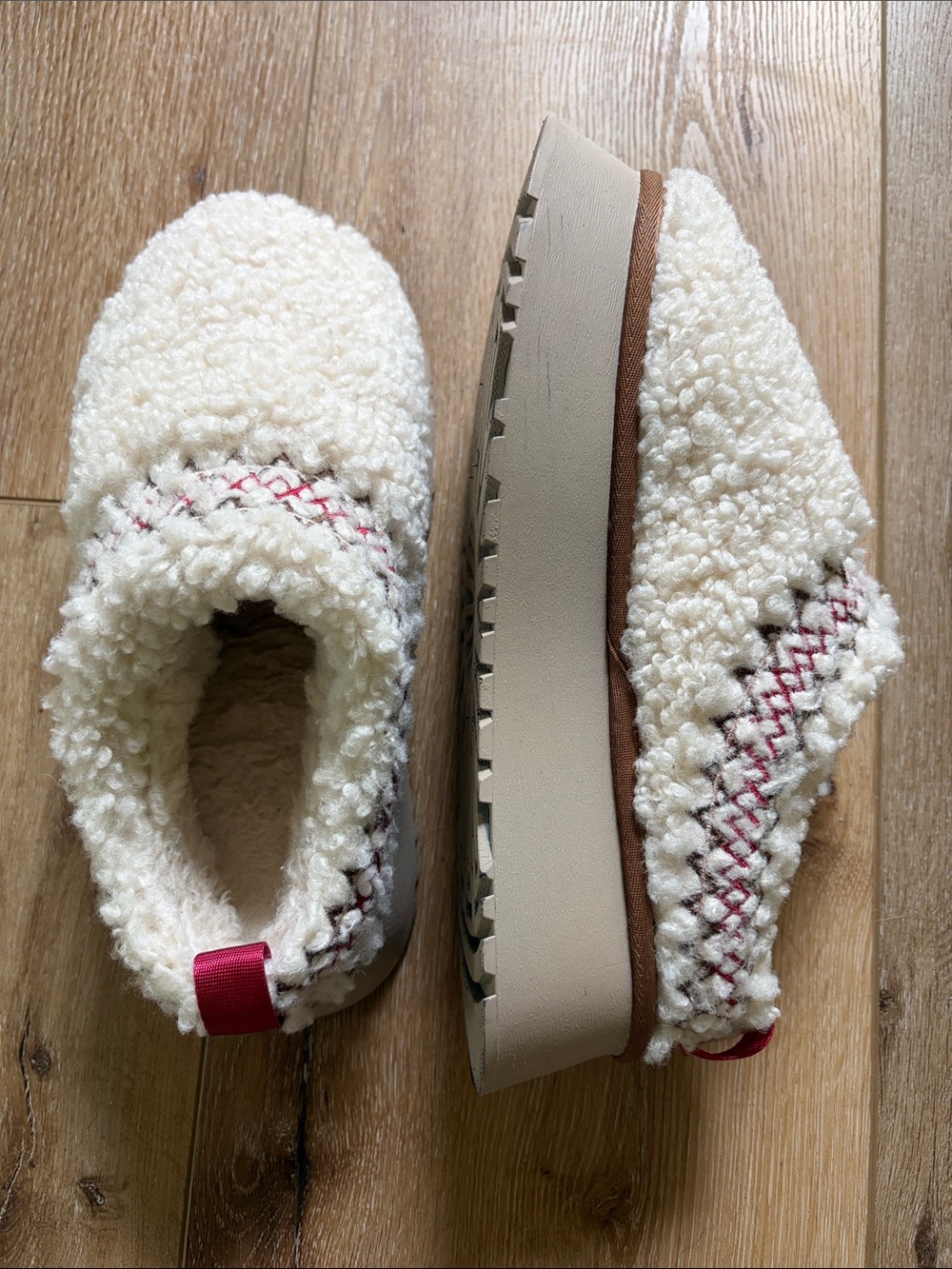 Cozy Women's Cream Sherpa Slip-On Shoes